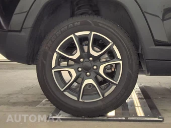 2024 Jeep Compass Trailhawk - miniatura 11
