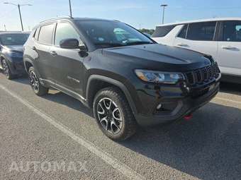 2024 Jeep Compass Trailhawk - miniatura 3