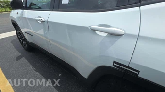 2024 Jeep Compass Trailhawk - miniatura 27