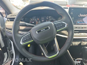 2024 Jeep Compass Trailhawk - miniatura 10