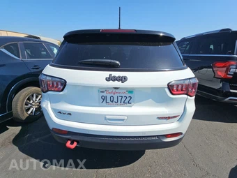 2024 Jeep Compass Trailhawk - miniatura 5