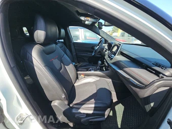 2024 Jeep Compass Trailhawk - miniatura 8