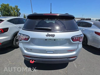 2024 Jeep Compass Trailhawk - miniatura 5