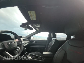 2024 Jeep Compass Trailhawk - miniatura 14