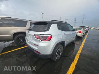 2024 Jeep Compass Trailhawk - miniatura 4