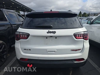 2024 Jeep Compass Trailhawk - miniatura 5