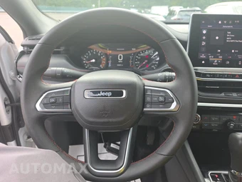 2024 Jeep Compass Trailhawk - miniatura 10