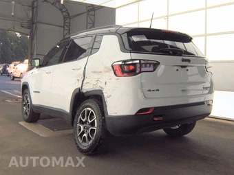 2024 Jeep Compass Trailhawk - miniatura 6