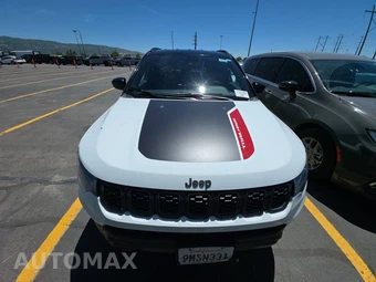 2024 Jeep Compass Trailhawk - miniatura 2