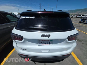 2024 Jeep Compass Trailhawk - miniatura 5
