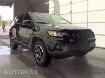 2024 Jeep Compass Trailhawk - miniatura 4