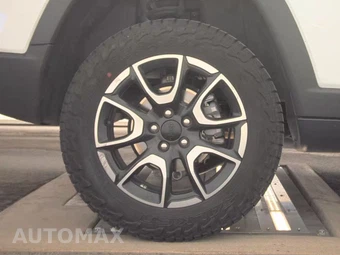 2024 Jeep Compass Trailhawk - miniatura 11