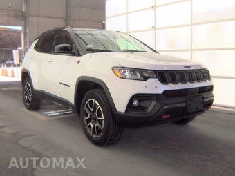 2024 Jeep Compass Trailhawk - miniatura 4