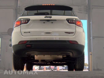 2024 Jeep Compass Trailhawk - miniatura 7
