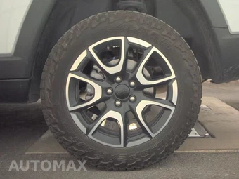 2024 Jeep Compass Trailhawk - miniatura 12