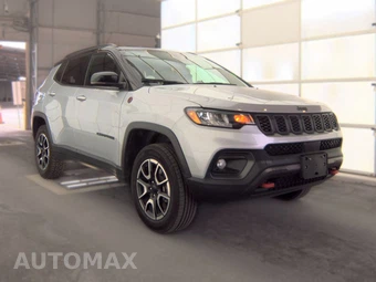 2024 Jeep Compass Trailhawk - miniatura 4