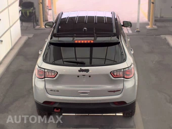 2024 Jeep Compass Trailhawk - miniatura 6