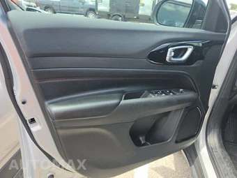 2024 Jeep Compass Trailhawk - miniatura 9