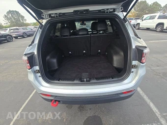 2024 Jeep Compass Trailhawk - miniatura 17