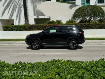 2024 Jeep Compass Trailhawk - miniatura 10