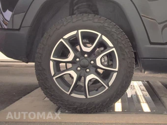2024 Jeep Compass Trailhawk - miniatura 11