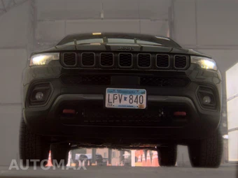 2024 Jeep Compass Trailhawk - miniatura 3