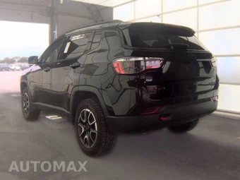 2024 Jeep Compass Trailhawk - miniatura 8