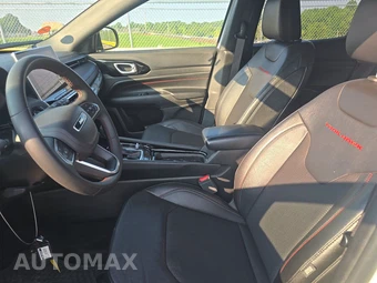 2024 Jeep Compass Trailhawk - miniatura 13