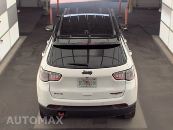 2024 Jeep Compass Trailhawk - miniatura 6
