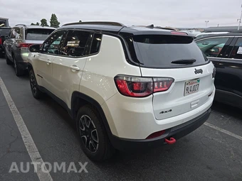2024 Jeep Compass Trailhawk - miniatura 6