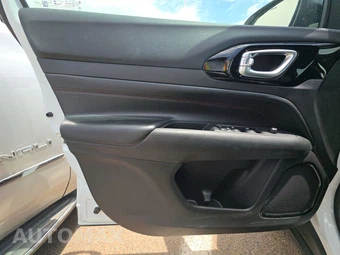 2024 Jeep Compass Trailhawk - miniatura 15
