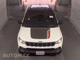 2024 Jeep Compass Trailhawk - miniatura 2