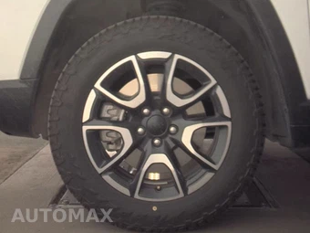 2024 Jeep Compass Trailhawk - miniatura 9