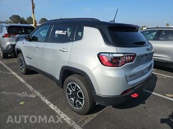 2024 Jeep Compass Trailhawk - miniatura 6