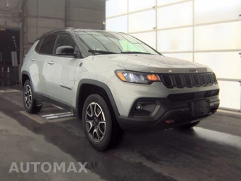 2024 Jeep Compass Trailhawk - miniatura 4