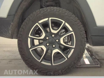 2024 Jeep Compass Trailhawk - miniatura 11