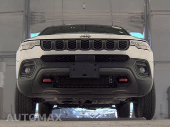 2024 Jeep Compass Trailhawk - miniatura 3