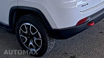 2024 Jeep Compass Trailhawk - miniatura 10