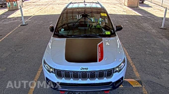 2024 Jeep Compass Trailhawk - miniatura 2