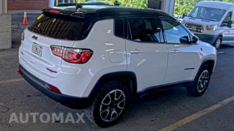 2024 Jeep Compass Trailhawk - miniatura 4