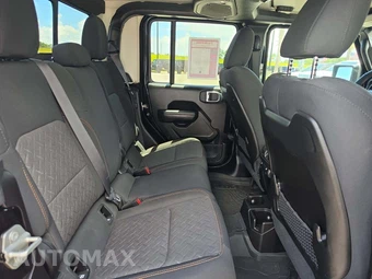 2024 Jeep Gladiator Mojave Crew Cab Medium Bed - miniatura 13