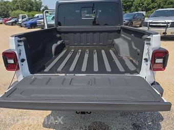2024 Jeep Gladiator Mojave Crew Cab Medium Bed - miniatura 11