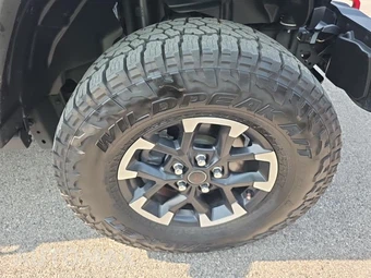 2024 Jeep Gladiator Rubicon Crew Cab Medium Bed - miniatura 9