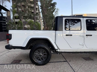 2024 Jeep Gladiator Sport S Crew Cab Medium Bed - miniatura 15