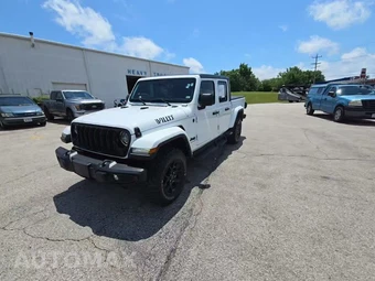 2024 Jeep Gladiator Willys Crew Cab Medium Bed