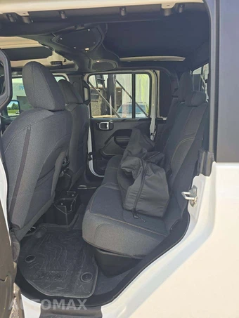 2024 Jeep Gladiator Willys Crew Cab Medium Bed - miniatura 10
