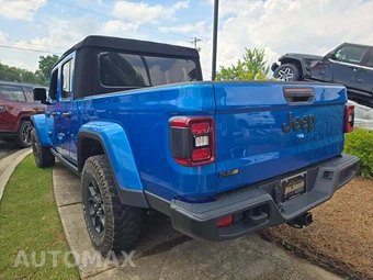 2024 Jeep Gladiator Willys Crew Cab Medium Bed - miniatura 2
