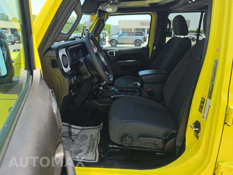 2024 Jeep Gladiator Willys Crew Cab Medium Bed - miniatura 3