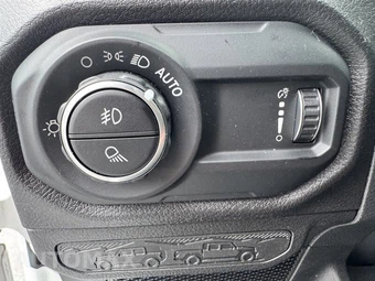 2024 Jeep Gladiator Willys Crew Cab Medium Bed - miniatura 16