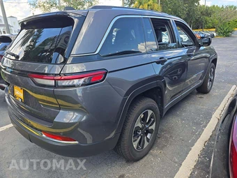 2024 Jeep Grand Cherokee 4xe - miniatura 3